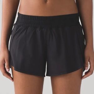 Lululemon Tracker Short 3 1/2”